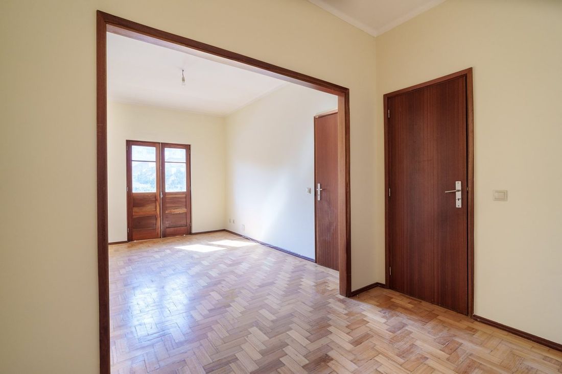 T2 da Rua dos Barbosas (1.º Dto): a sala