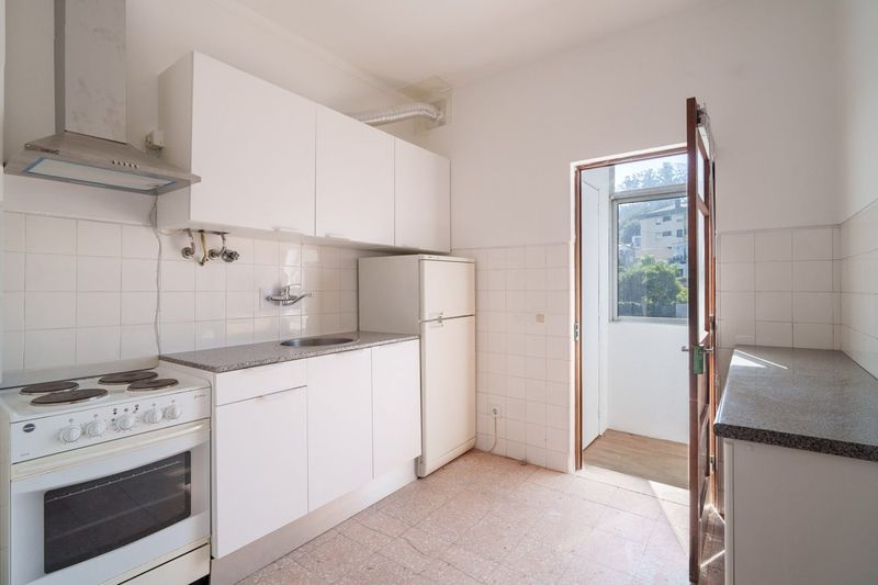 T2 da Rua dos Barbosas (1.º Esq): a cozinha